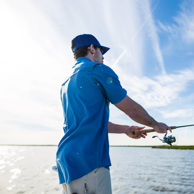 Fishing Apparel Manufacturers – Complete Guide to Custom Fishing Clothing